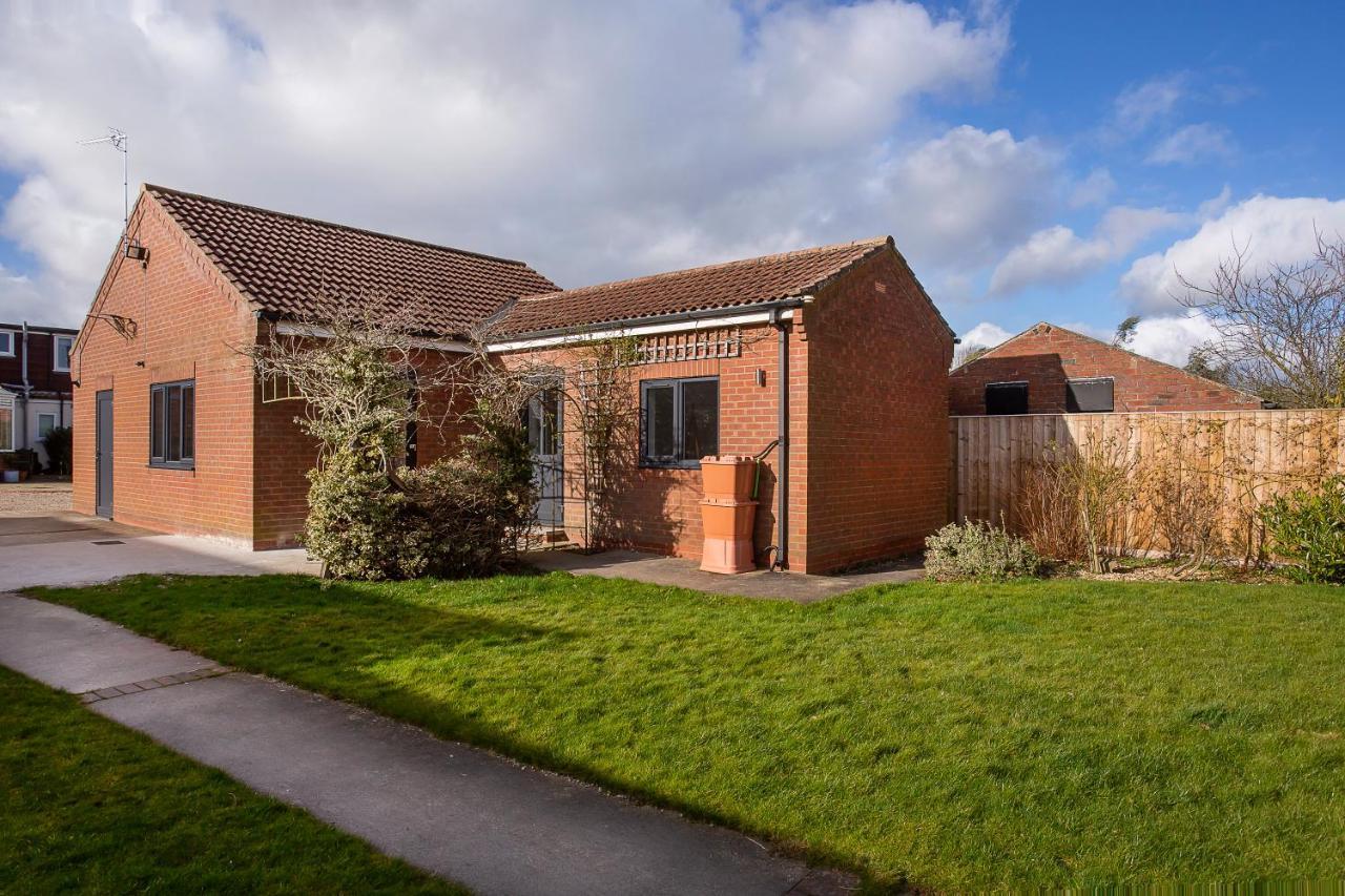 Apartament The Luxury Potting Shed With Free Parking! York Zewnętrze zdjęcie